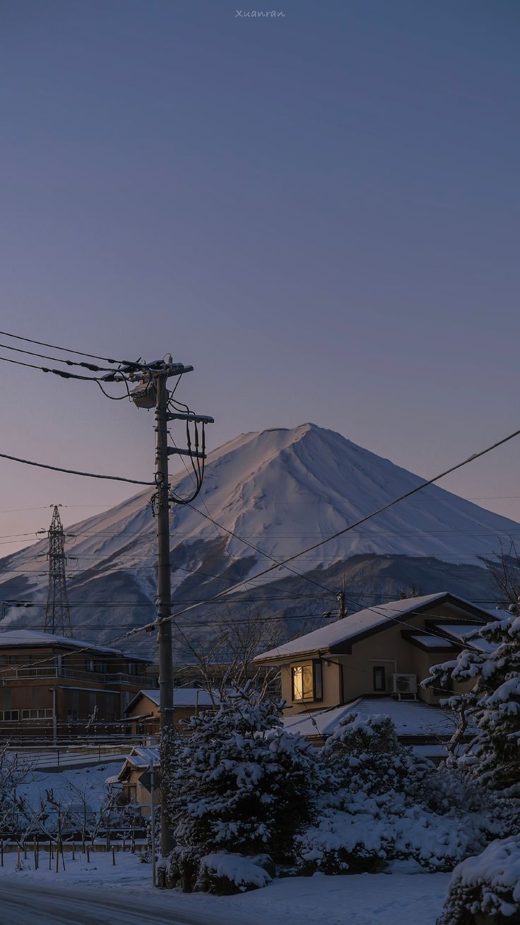 Snowy Mount Fuji view from Luke Watanabe